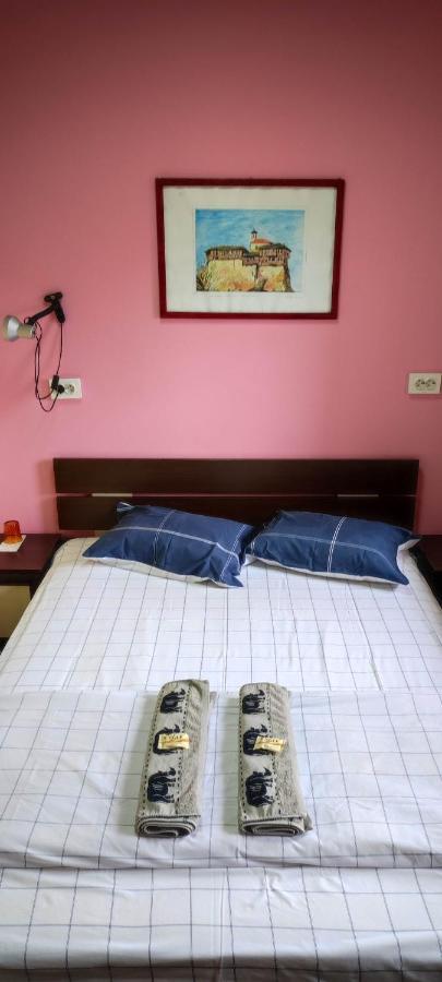 Стаи За Гости Ореха Троян Private Rooms Oreha Exteriör bild
