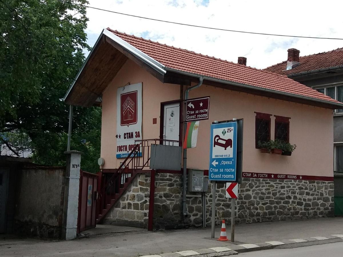 Стаи За Гости Ореха Троян Private Rooms Oreha Exteriör bild
